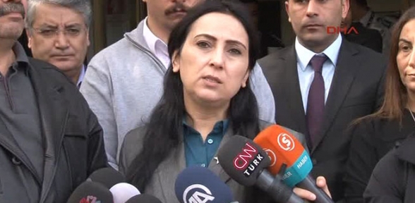 Hükümet hesap vermemekte ısrar ediyor