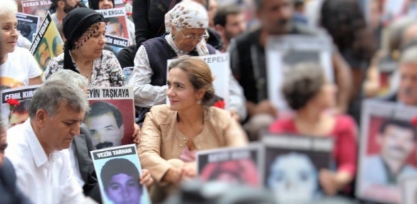 İlgezdi Cumartesi Annelerini yalnız bırakmadı