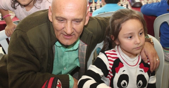İLK HAMLEYİ BAŞKAN ÖZ YAPTI