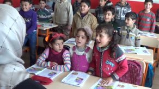 İlmek İlmek Dokuduklarıyla Öğrencileri Sevindirdiler