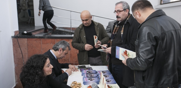 İMZA GÜNÜ