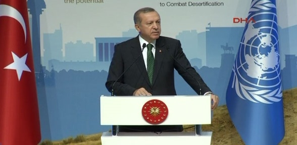 İnsanlığın varlığına yönelik suçlar işlenirken