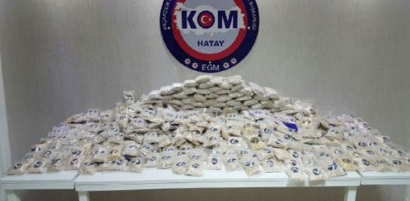 İskenderun da 601 bin uyuşturucu hap ele geçirildi
