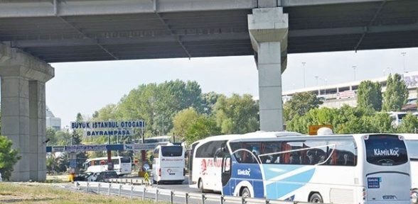 İstanbul Otogarında yaşanan ücret krizi çözüldü