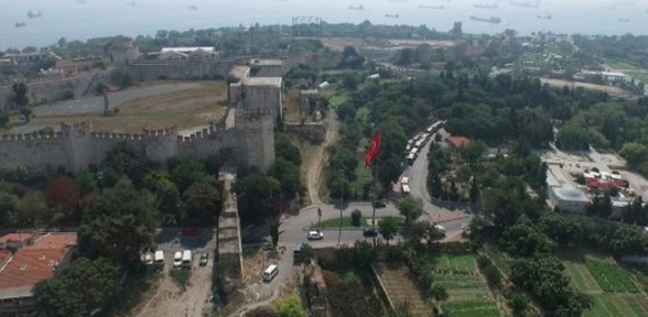 İstanbul Surları için deprem uyarısı