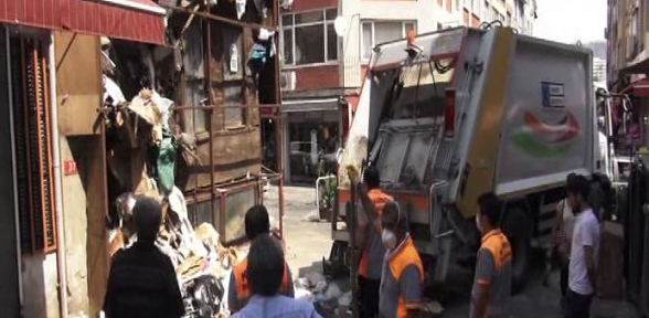 İstanbulda çöp ev