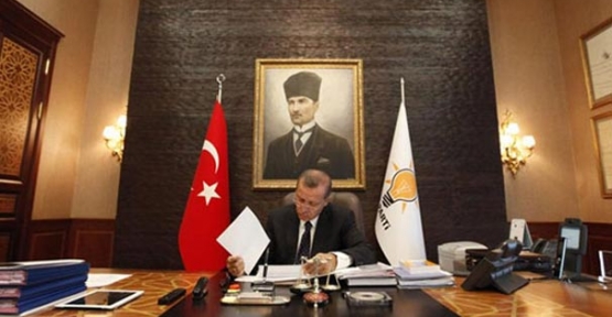 İşte Başbakan ın ofisindeki böcek