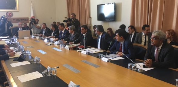 İşte darbe komisyonunda dinleneceklerin tam listesi