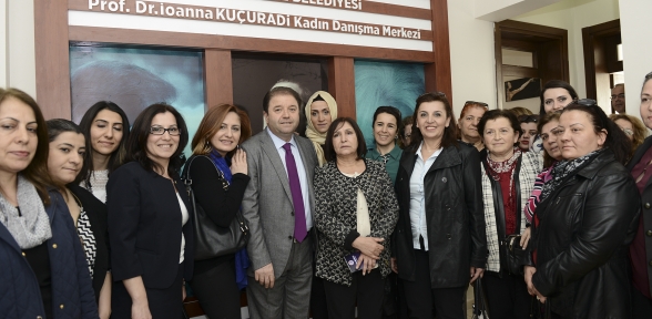 Kadınlara 7 gün 24 saat danışmanlık hizmeti 