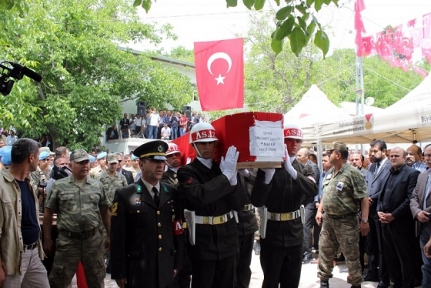 Kahramanmaraş şehidini uğurladı