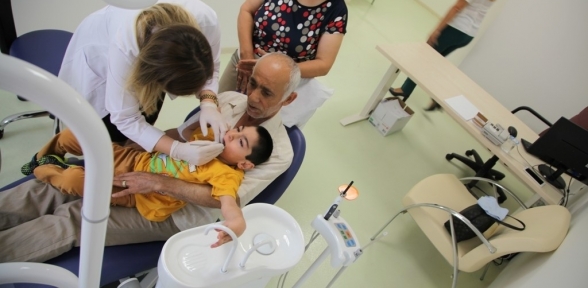 KARTAL BELEDİYESİNDEN DOWN SENDROMLU VATANDAŞLARA DİŞ SAĞLIĞI DESTEĞİ