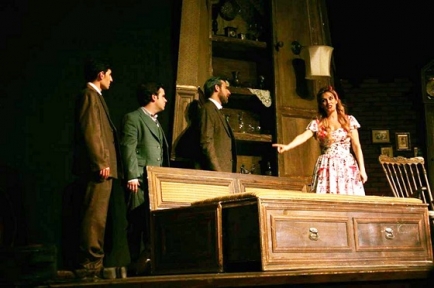 Kartal da Tiyatro Şenliği sürüyor