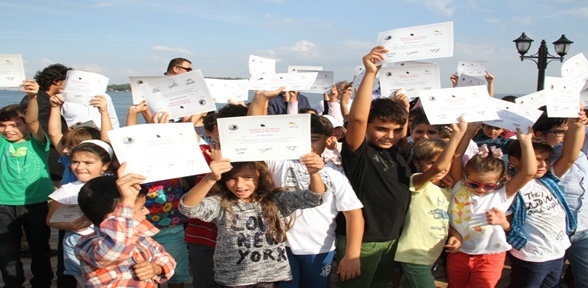 Kartal ın yelkenci çocukları sertifikalarını aldı