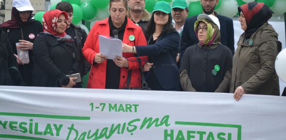 Kartal Yeşilay Haftasında İyi ki Yeşilay Var Diyor