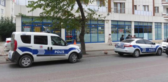 Kartalda Bıçaklı Market Soygunu 