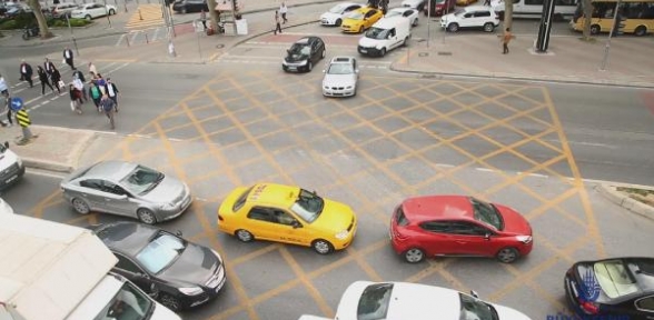 Kavşağı Kilitleyene Ceza Geliyor