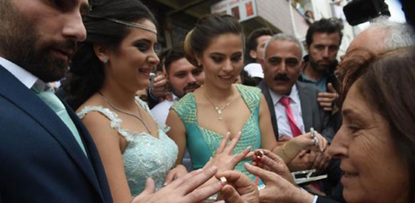 Kılıçdaroğlu çiftine nişan sürprizi