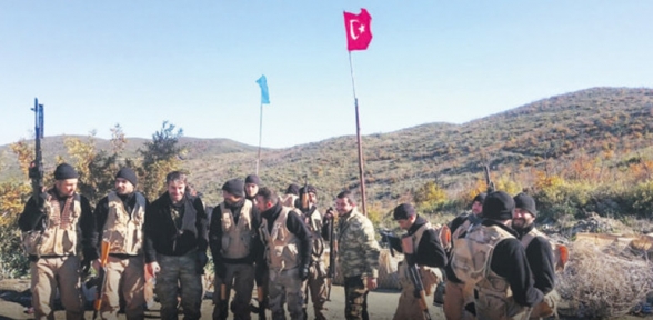 Kızılçatta Türk bayrağı