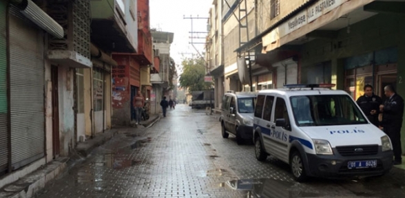 Kızını Başka Erkekle Görünce