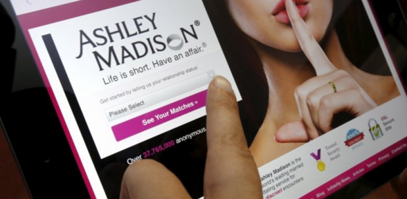 Kocam İşten Eve Gelip 