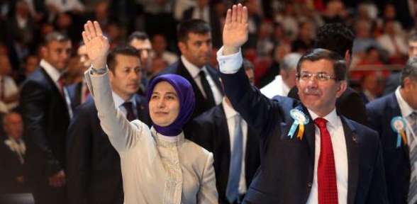 Kongre öncesi Davutoğlu ndan ilk mesaj