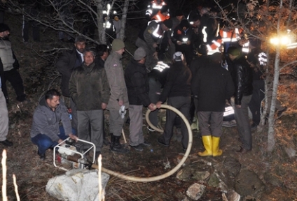 Koyun otlatan kadın vahşice öldürüldü