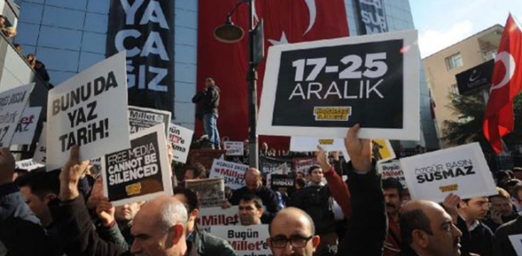 Koza İpek Holding e destek eylemi