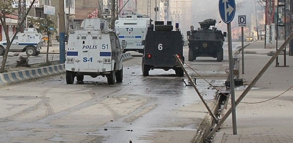 Lice de yasak kalktı Dicle ve Arıcak ın bazı kesimlerine sokağa çıkma yasağı konuldu