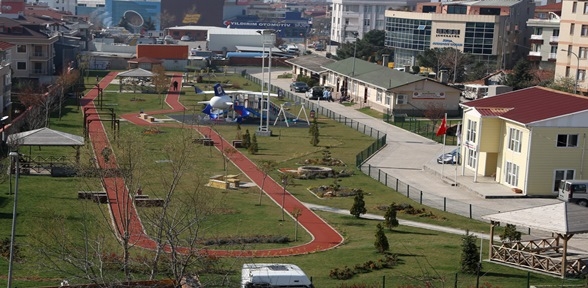 Maltepe nin parkları çiçek açtı 