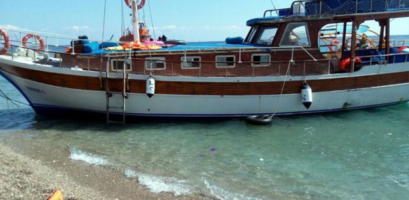 Marmaris ten tekne satın alan 135 umut yolcusu Rodos a çıktı