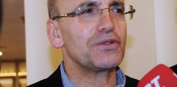 Mehmet Şimşek Büyümeye yönelik riskler arttı