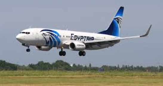 Mısır yolcu uçağı düştü