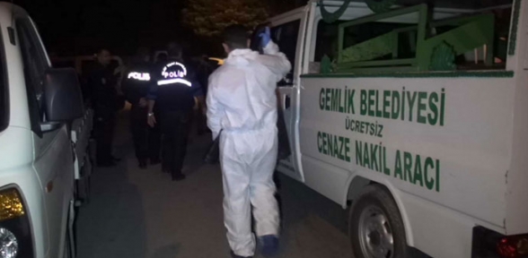 MİT mensubu dehşet saçtı. Önce eşini sonra kızını başından vurdu