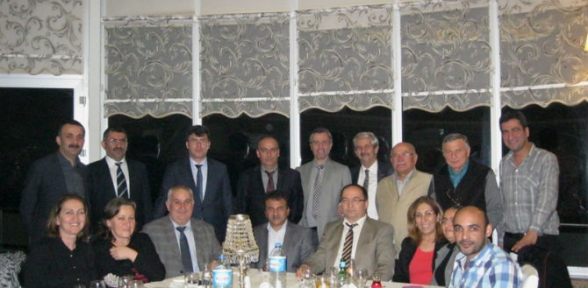 MÜDÜRLERİN VEDA YEMEĞİ