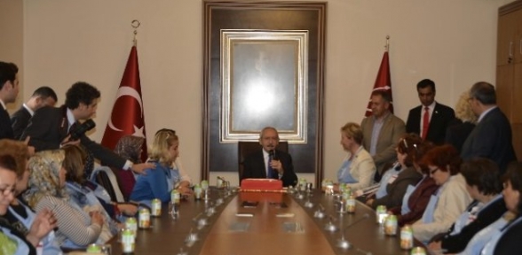 Mutfak Atölyesi Kursiyerlerinden Kılıçdaroğluna Ziyaret