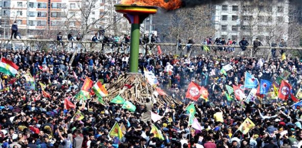 Nevruz ateşi hendekte söndü