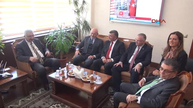 Niğde Ferit Şahenk, Memleketinde Öğrencilere Girişimciliği ...