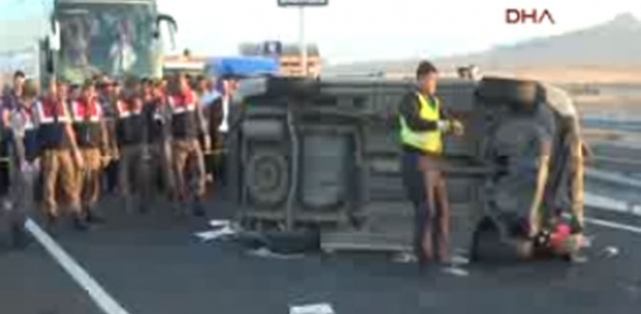 Niğde de katliam gibi kaza 13 ölü