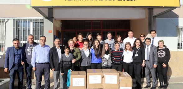 Okullara spor malzemesi dağıtımı yapılıyor