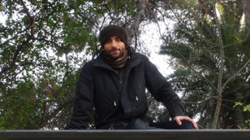 Onu Bulana Kadar Durakta Yaşayacak 