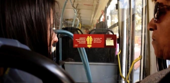 Otobüslerde özel muhabbet koltuğu uygulaması 