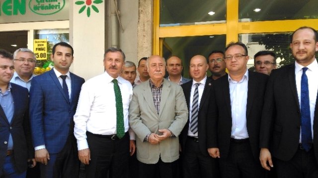 Özdağ dan Demirtaş a Pinokyo Benzetmesi
