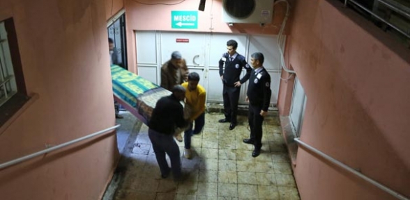 Özgecanın katili morgtan alındı