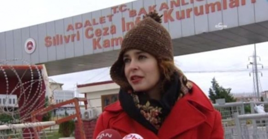 Pelin Batu bıraktı Mumay devraldı