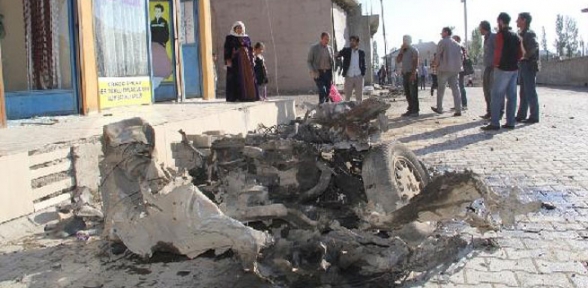 PKK bomba yüklü araç patlattı