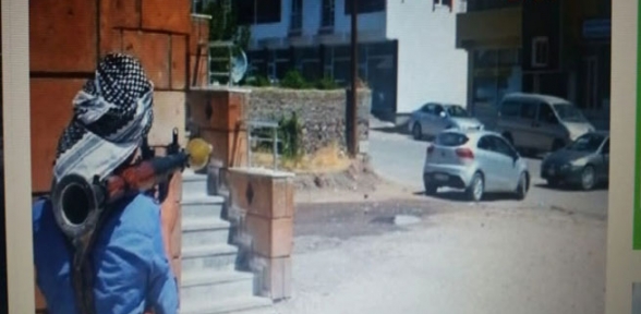 PKK lı o yönetici yakalandı 4 terörist öldürüldü