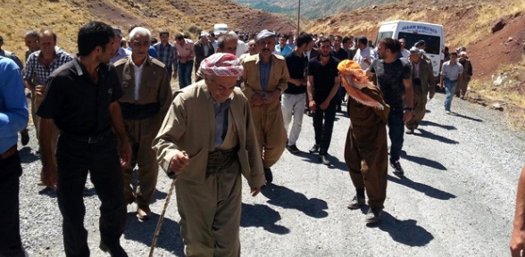 PKK Namluyu Kürtlere Çevirdi Halk İsyan Etti