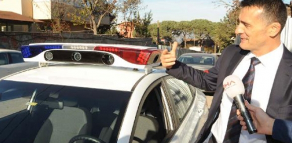 Polis araçlarının tepe lambaları akıllanıyor