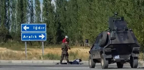 Polisi görünce