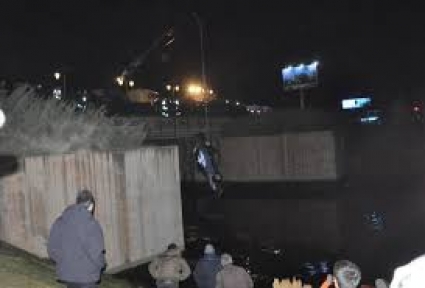 Porsuk Çayına Uçtu 